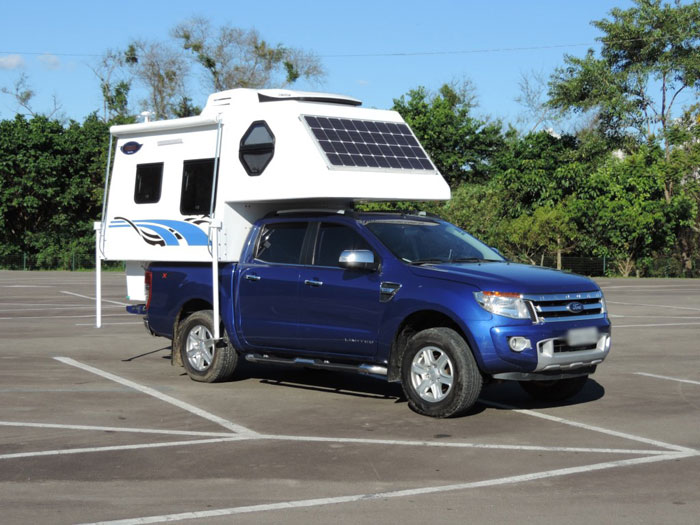 Солнечная батарея на кемпере